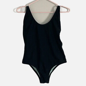 Forever 21 Women’s One Piece Swimsuit Size Medium Black Strappy NWT